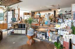 DEMI1/2 （株式会社喜田建材）