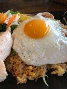ビンタン食堂