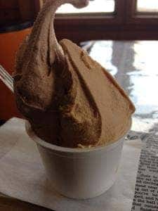 つくりたて生アイスの店 ふるフル