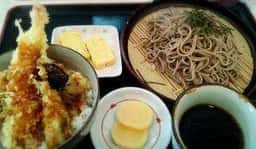 お食事処 やまじん