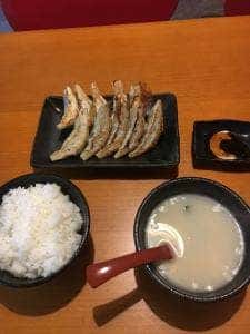 上海餃子館