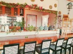 エッフェル洋菓子店