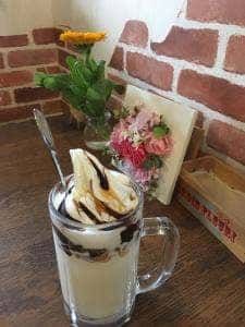 牧場スイーツカフェ COWBOY