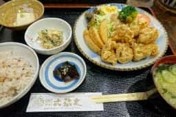 豆富料理 六弥太