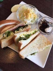 よつ葉Cafe