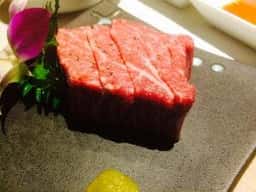 焼肉ダイニング MEGUMI 本店