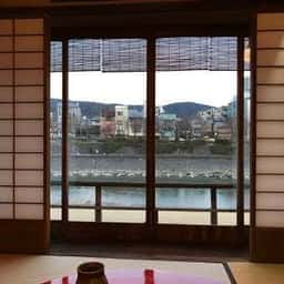 鳥彌三