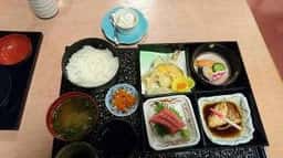 レストラン 花ゆらり かかしの里ゆぽっぽ