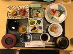 つきひ 生駒店
