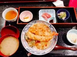 お食事処 八兆 健康パークあざい