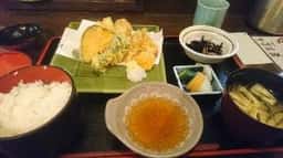 味彩坊