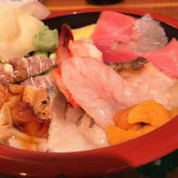 和DININGひなた