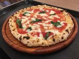 PASTA & PIZZA Salvatore Cuomo ららぽーと海老名