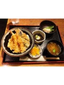 魚活鮮とあぶり焼 海へ 時計台前店