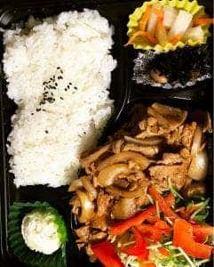 オープンキッチンの弁当屋 あさ川