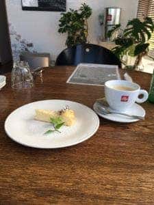 イタリア食堂 デルフィーノ
