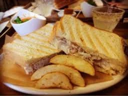 Book Cafe Co-Necco