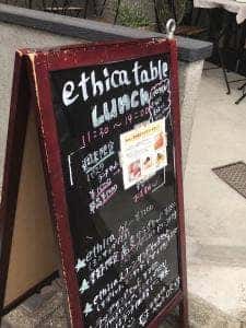ethica table