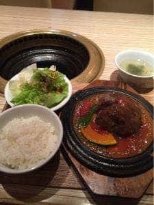 炭火焼肉 一心園