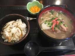沖縄そば ちばりよ食堂