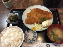 お食事処 やま㐂