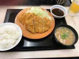 かつや 愛知半田店