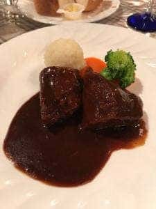 イエスタディ