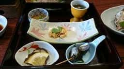 かねよ旅館