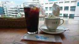 サンタサンタカフェダイニング