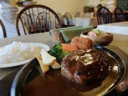 洋食ホシノ