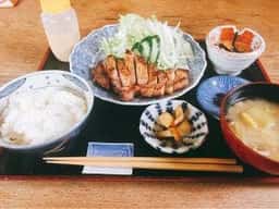 食事処 おもや
