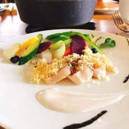 和島トゥー・ル・モンド レストラン Bague