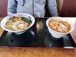 山田うどん 深谷店