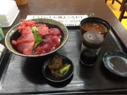 うまいもん処 まぐろや
