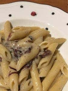 Tra la Roccia
