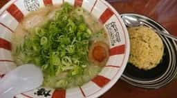 博多麺王 佐世保店