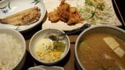 やよい軒 時津店