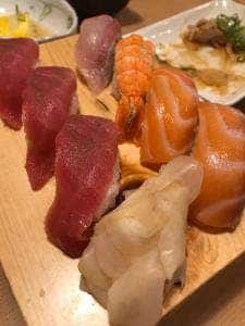 や台ずし 鈴鹿平田町