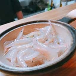 赤池で最高の食材と自然派ワイン・純米酒を楽しむお店 陽なたぼっこ