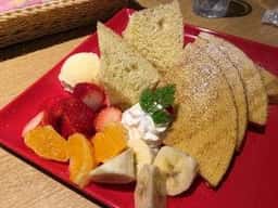 もちもち小麦の スイーツ&カフェ 魔法庵