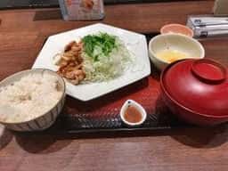 大戸屋ごはん処 横浜西口店