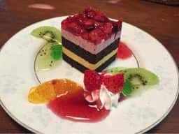 カフェテラスばら