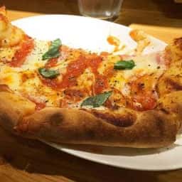 PIZZAOKA