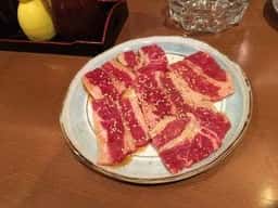 炭火焼肉 夢家