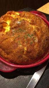 骨付鳥、からあげ、ハイボール がブリチキン。明大前店