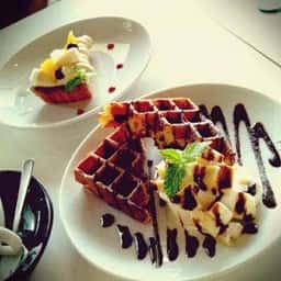 This Is Cafe 藤枝店