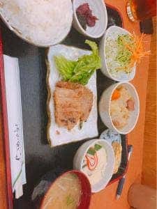 じわもんや