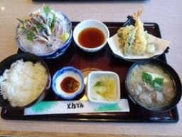 とんでん 北鎌倉店