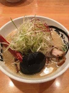 博多ラーメンげんこつ東三国店