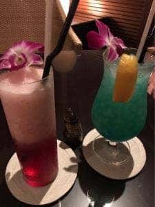 ライブラリーラウンジ&バー